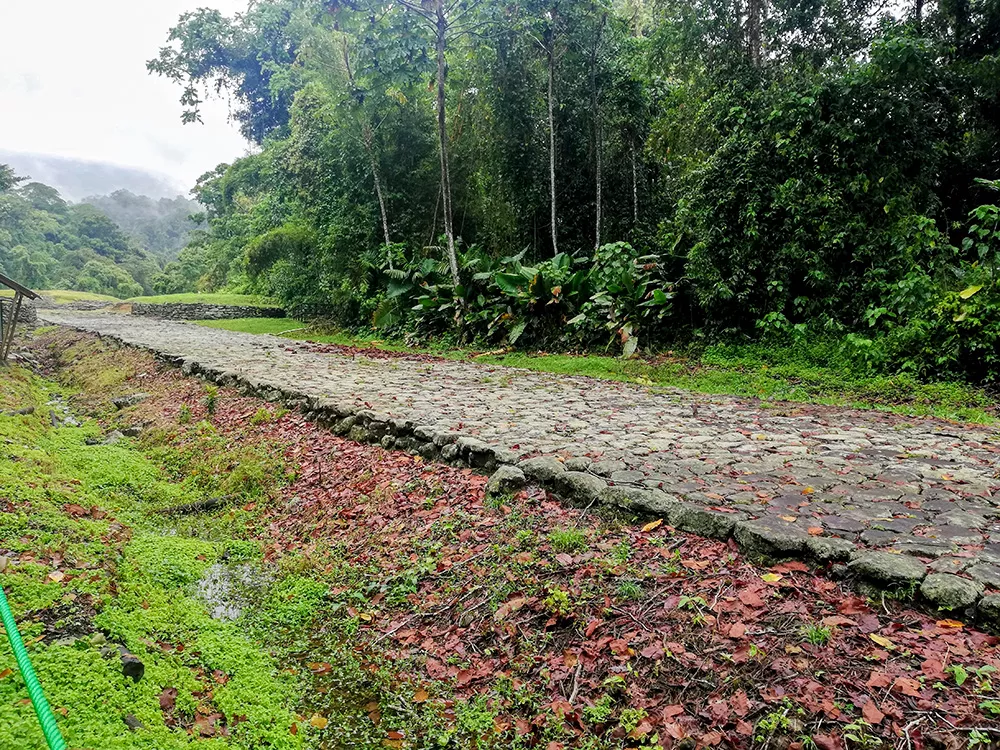 Monumento Nacional Guayabo, CR